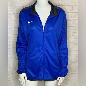 Nike sport lightweight jacket size L